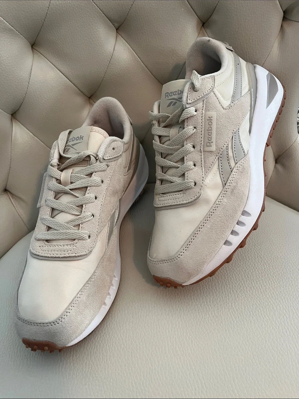 Reebok casual low